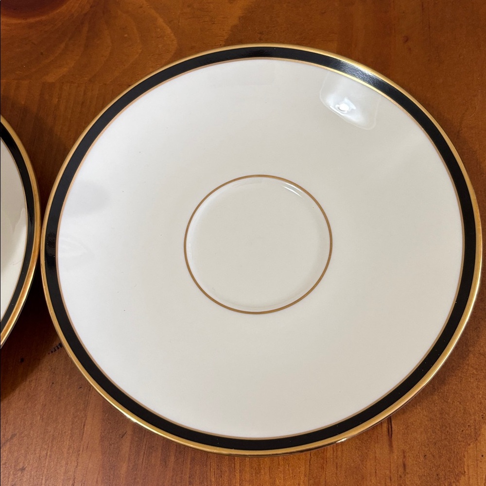 Lenox Urban Lights Coffee cups and saucer (2) - Picture 3 of 3